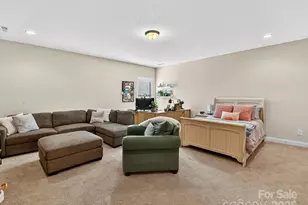 401 Hollyhock Dr, Matthews, NC 28104 - Photo 26