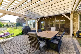 401 Hollyhock Dr, Matthews, NC 28104 - Photo 28