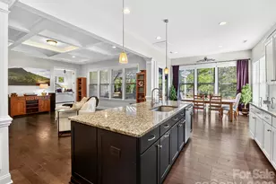 401 Hollyhock Dr, Matthews, NC 28104 - Photo 8