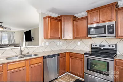 417 Homestead Lane, Albemarle, NC 28001 - Photo 10