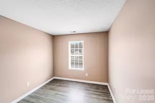 3260 Barons Court Rd, Charlotte, NC 28213 - Photo 16