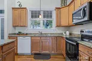 1 Craftsman Cir, Asheville, NC 28805 - Photo 10