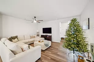 1103 Grays Ml Rd, Charlotte, NC 28215 - Photo 4