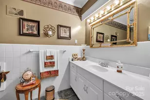 3486 E Main St, Claremont, NC 28610 - Photo 32