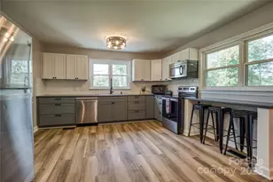 111 Baxter St, Morganton, NC 28655 - Photo 4