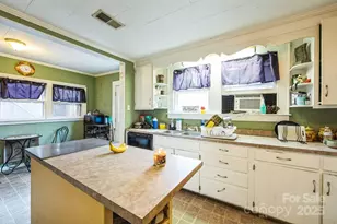 247 Speedwell Acres Rd, Cullowhee, NC 28723 - Photo 8