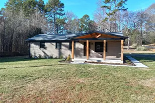 4165 Laurelwood Ct, Concord, NC 28025 - Photo 2