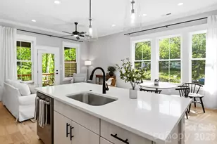103 Collin Pl, Asheville, NC 28804 - Photo 8
