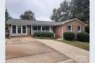 121 Greenview Drive, Kannapolis, NC 28081 - Photo 2