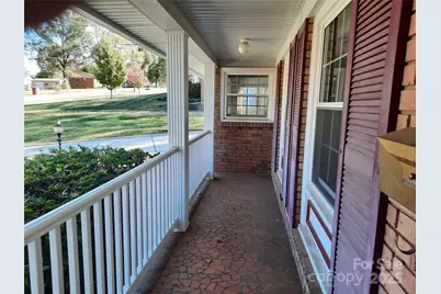 121 Greenview Drive, Kannapolis, NC 28081 - Photo 4