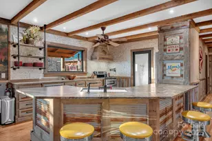 2035 Grouse Moor Dr, Sugar Mountain, NC 28604 - Photo 14