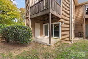 3220 Selwyn Farms Ln, Charlotte, NC 28209 - Photo 28