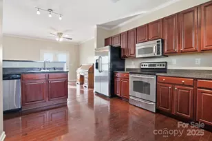 11635 Truan Ln, Cornelius, NC 28031 - Photo 4