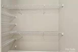 325 Queens Rd, Charlotte, NC 28204 - Photo 16