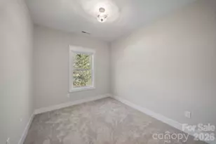 105 Collin Pl, Asheville, NC 28804 - Photo 18