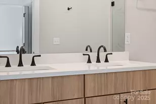 105 Collin Pl, Asheville, NC 28804 - Photo 26