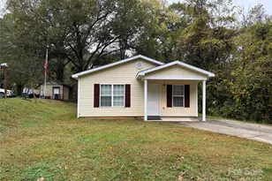 1208 W Walnut Ave, Gastonia, NC 28052 - Photo 1
