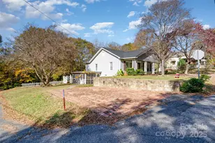 505 N Chestnut St, Gastonia, NC 28054 - Photo 2