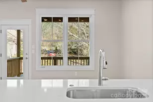 107 Collin Pl, Asheville, NC 28804 - Photo 4