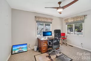 305 N Scarlet Oak Ln, Hendersonville, NC 28791 - Photo 12