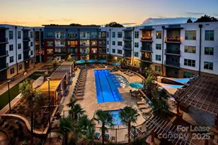 345 Sharon Township Ln, Charlotte, NC 28211 - Photo 4