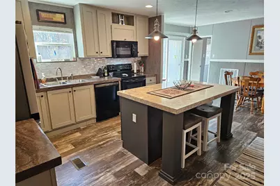 144 River Breeze Drive, Morganton, NC 28655 - Photo 8