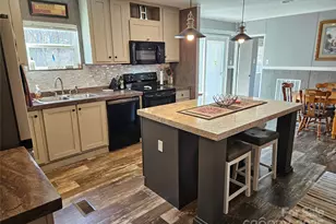 144 River Breeze Dr, Morganton, NC 28655 - Photo 8