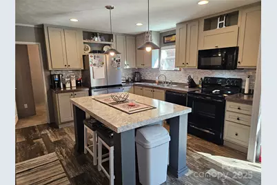 144 River Breeze Drive, Morganton, NC 28655 - Photo 6