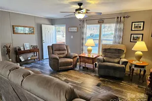 144 River Breeze Dr, Morganton, NC 28655 - Photo 4