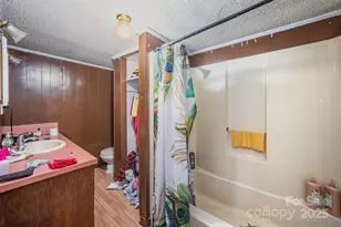 407 Forestway Dr, Mount Holly, NC 28120 - Photo 8