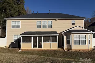 7841 Cornflower Commons Dr, Mint Hill, NC 28227 - Photo 2