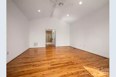 21 Wild Flower Hollow, Hendersonville, NC 28739 - Photo 14