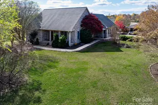 1071 Caleb Setzer Rd, Newton, NC 28658 - Photo 4