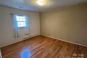 2665 Fairway Acres Cir, Lenoir, NC 28645 - Photo 18