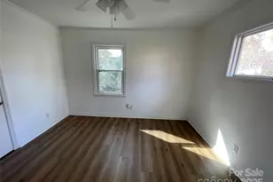 613 Gurley St, Albemarle, NC 28001 - Photo 18