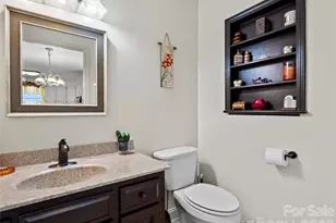 1002 4th St NE, Conover, NC 28613 - Photo 30