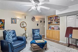 1002 4th St NE, Conover, NC 28613 - Photo 32