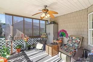 1002 4th St NE, Conover, NC 28613 - Photo 30