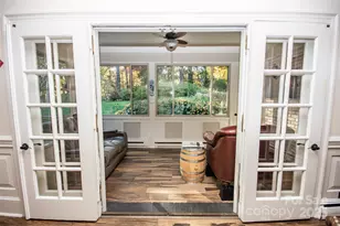 322 Valley Stream Rd, Statesville, NC 28677 - Photo 10