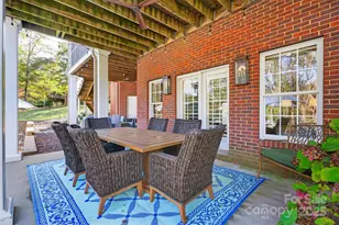 823 Inverness Cir, Spartanburg, SC 29306 - Photo 38