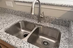 3953 Picasso Court, Charlotte, NC 28205 - Photo 8