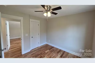 316 S Hill Street, Gastonia, NC 28052 - Photo 22