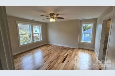 316 S Hill Street, Gastonia, NC 28052 - Photo 14