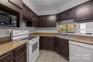 2505 Stockbridge Dr, Charlotte, NC 28210 - Photo 18