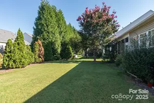 6423 Ridgeview Commons Dr, Charlotte, NC 28269 - Photo 20