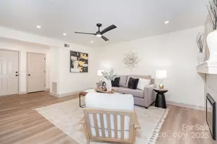 7802 Renaissance Ct, Charlotte, NC 28226 - Photo 4