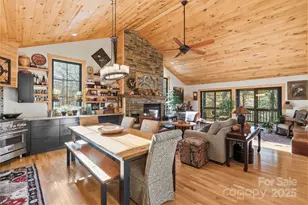 123 Holly Hill Farm Rd, Mars Hill, NC 28754 - Photo 2
