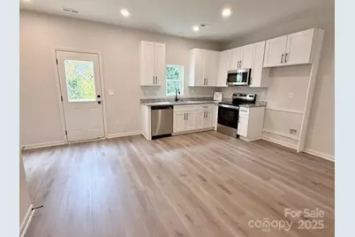 116 N Gould Avenue, Bessemer City, NC 28016 - Photo 8