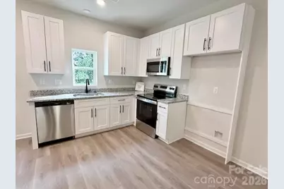 116 N Gould Avenue, Bessemer City, NC 28016 - Photo 10