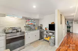 9716 Sunway Dr, Mint Hill, NC 28227 - Photo 12